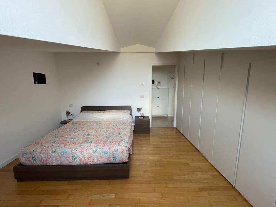 Elia Loft Apartment Riva del Garda Luaran gambar
